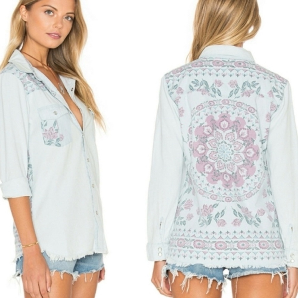 RARE* SPELL 🌹 Vintage Pandora Button Up Slim Fit Lightweight Denim Shirt M